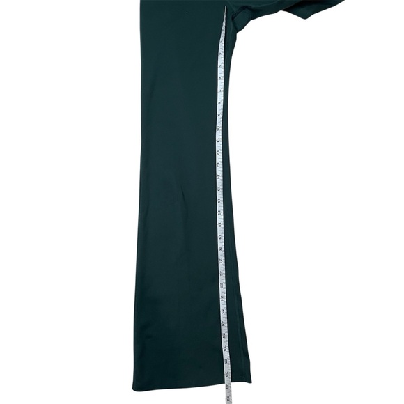 Girlfriend Collective Compressive Flare Leggings in Moss Green Size S - Picture 13 of 13